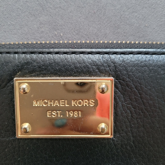 Wallet - Picture 4 of 4